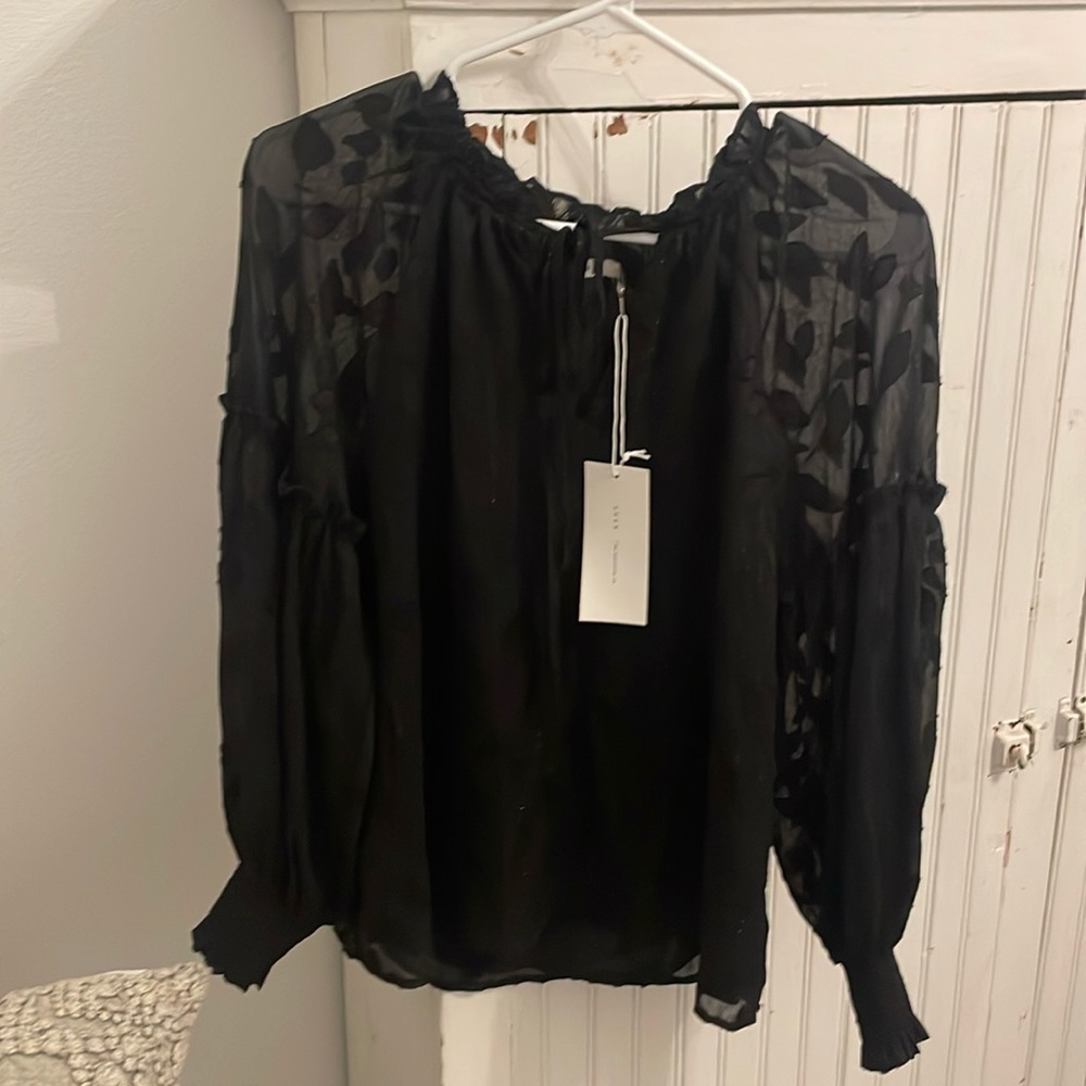 Women’s (S) NWT Lush Blouse